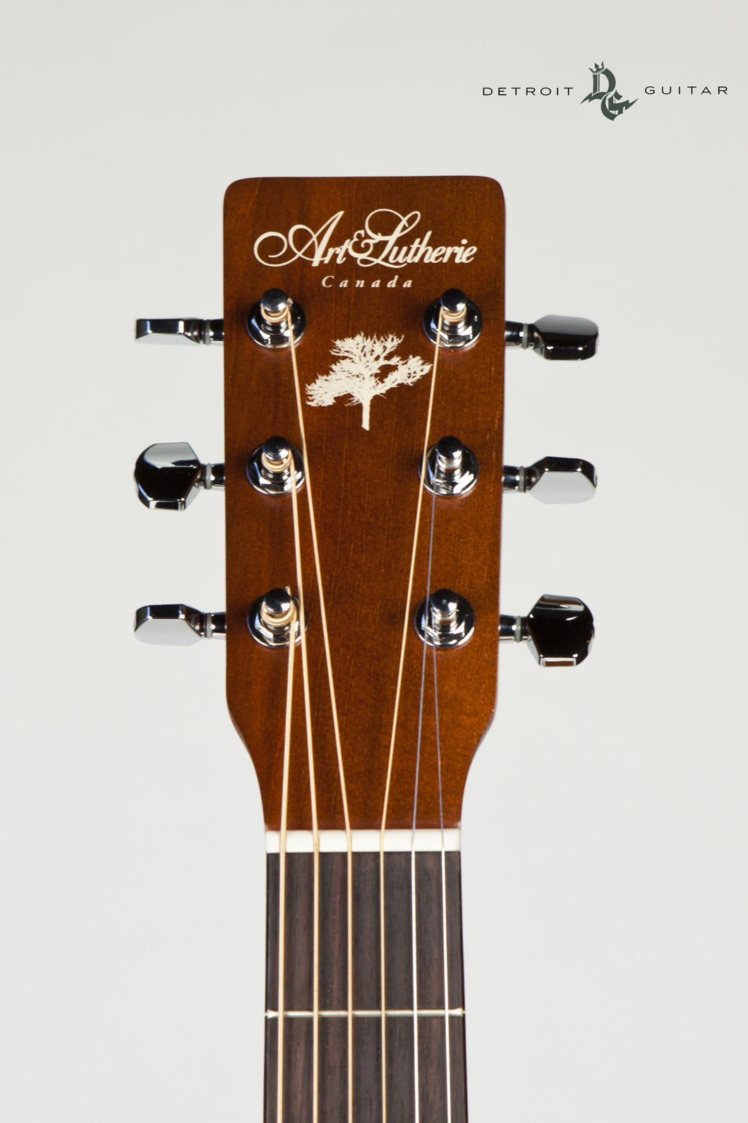 Copy of Art & Lutherie Folk Cedar Antique Burst – Nick's Store